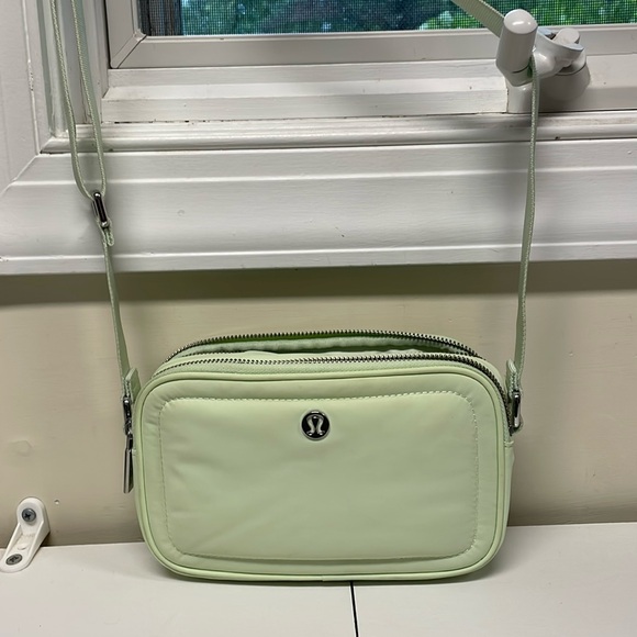 lululemon athletica Handbags - Lululemon Crossbody Camera Bag 2L